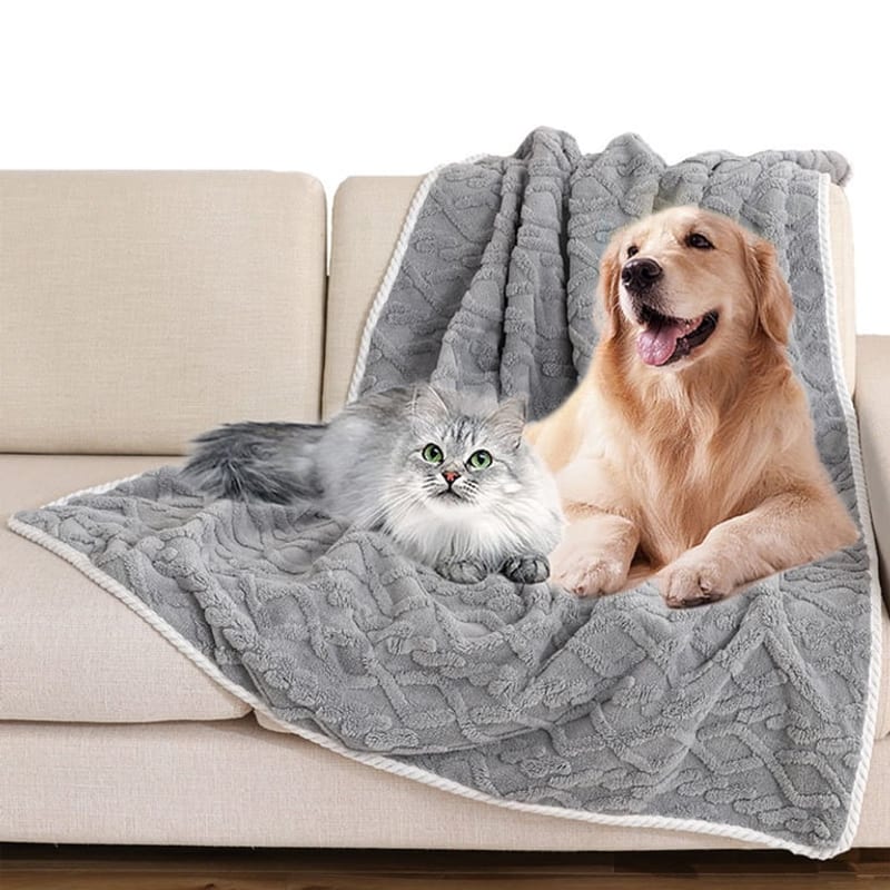 Sherpa Machine-Washable Pet Blanket